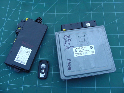 Bmw e90 318i - 318i, ecu