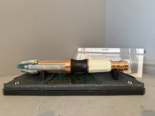 11th doctor sonic screwdriver - doctor,