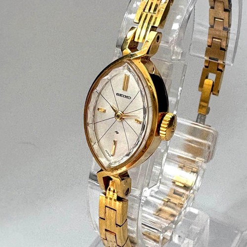 Seiko vintage wristwatch oval - seiko,