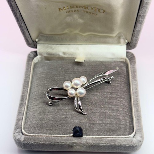 Mikimoto akoya pearl brooch - akoya,