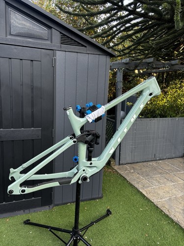 Vitus escape carbon fibre - escape,