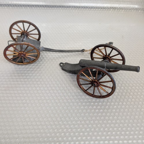 Lead diecast miniature field - lead,