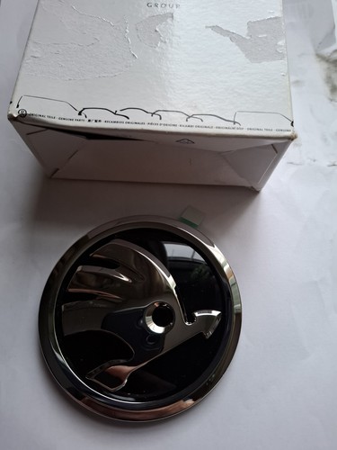 Genuine new skoda black boot - skoda,