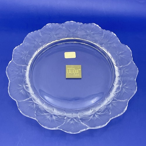 Lalique honfleur plate 8in - honfleur,
