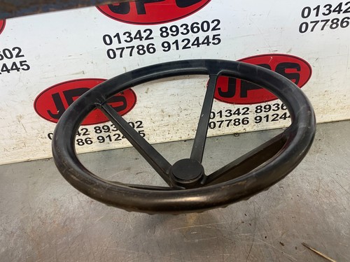 Spoke steering wheel - 4,