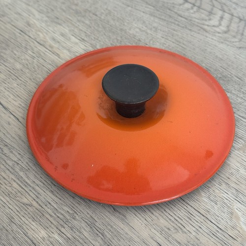 Creuset cast iron - le,