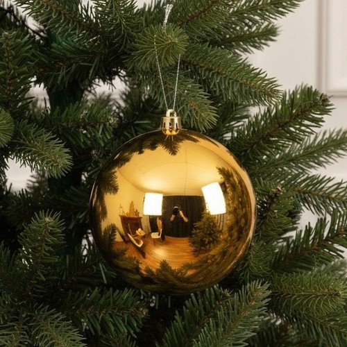 Giant gold christmas tree - giant,
