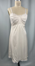 Vintage Full Slip SIZE SMALL