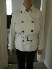 Zara Woman White Belted Short