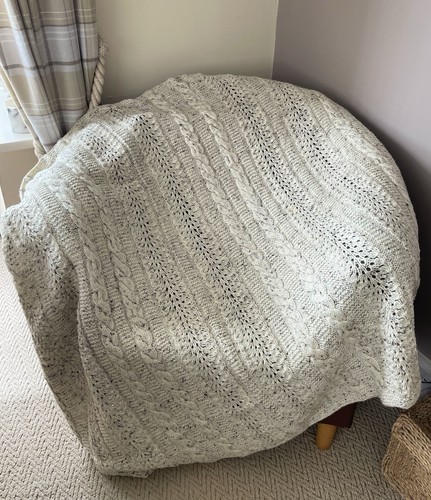 Throw blanket hand knitted - throw/,