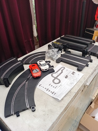 Scalextric total supercars set - supercars,