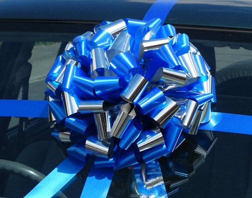 Big giant car - big,