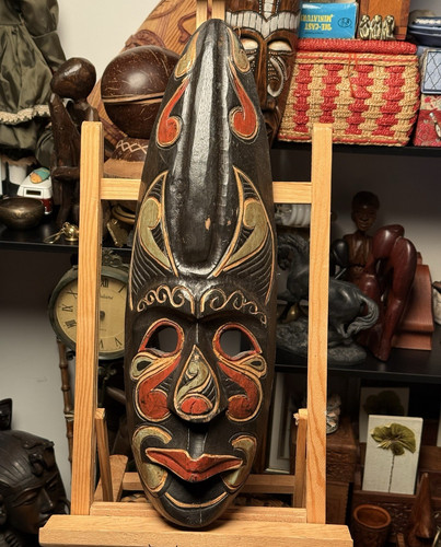 Rare hand carved tribal wooden - rare,