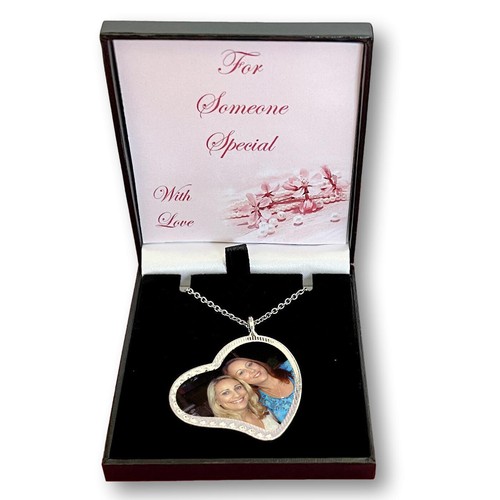 Beautiful photo necklace - beautiful,