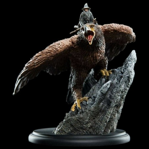 Lord the rings statue - the,