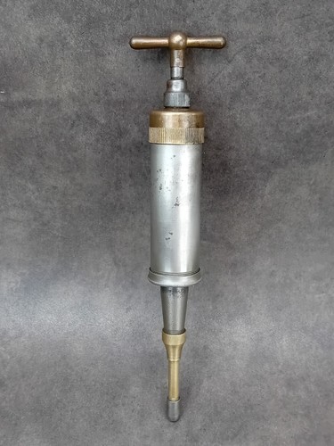 Vintage push pump - vintage, gun