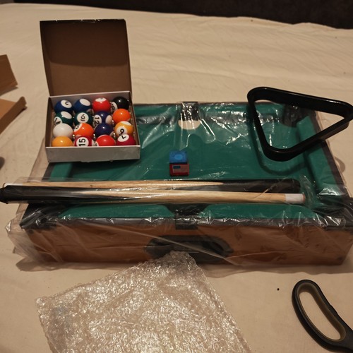 Small scale snooker pool - small,