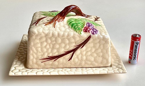 Vintage wade bramble covered - vintage,