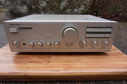 Large integrated amplifier
