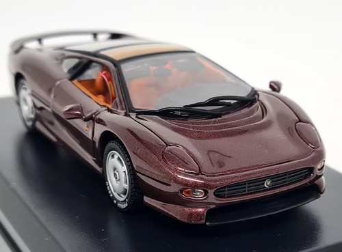 Detail jaguar xj 220 - 1/43,