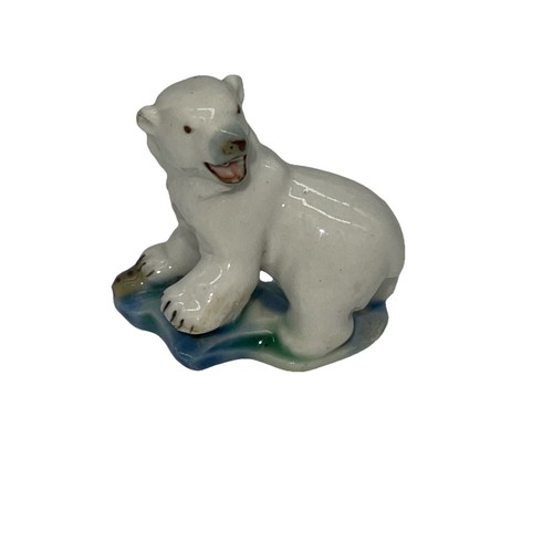 Wade first whimsies vintage - whimsies,