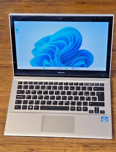 Sony vaio svt131a11m - vaio, touch