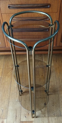 Tall vintage tier hollywood - vintage,