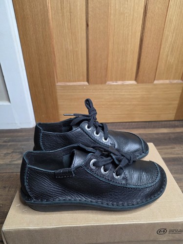 Clarks artisan funny dream - funny,