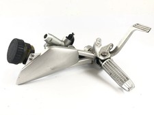 BMW K 1300 R [2010] - footrest driver footrest right with brake pump and brake speed