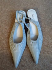 STUNNING FAITH Kitten