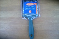 Lynwood 4" shed and fence