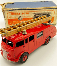 Dinky Toys #555 Fire Engine +