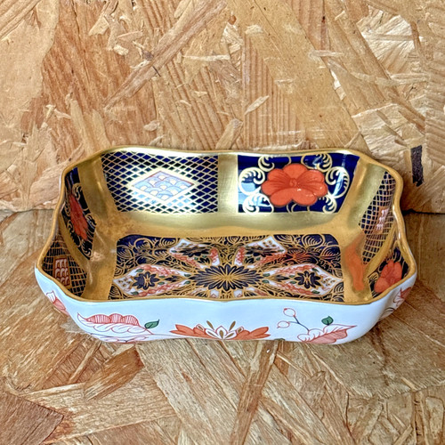 Vintage royal crown derby 1128 - derby,