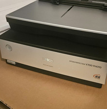 Epson Perfection V700 Flatbed