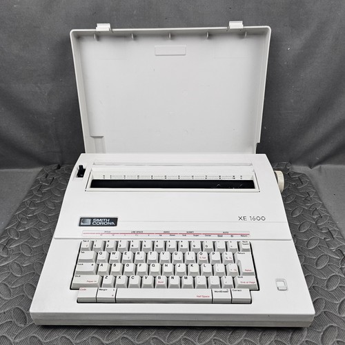 Smith corona 1600 word - smith,