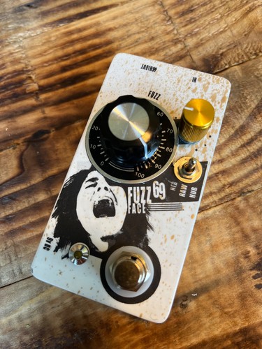 Hand made spec fuzz - hand,