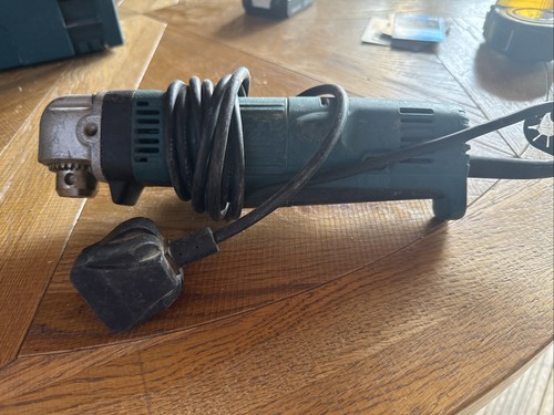 Makita 10mmda3010 230v angled - makita,
