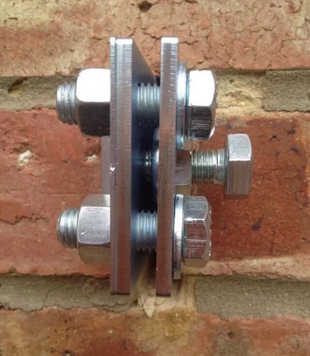 Brick brace safety tool no - brick,