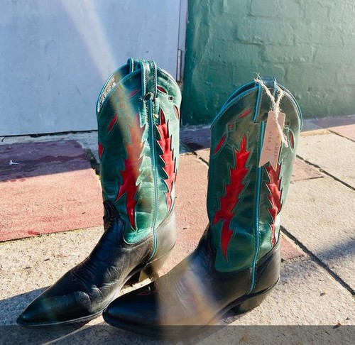 Vintage green cowboy - green,