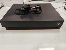 Microsoft Xbox One X 1TB