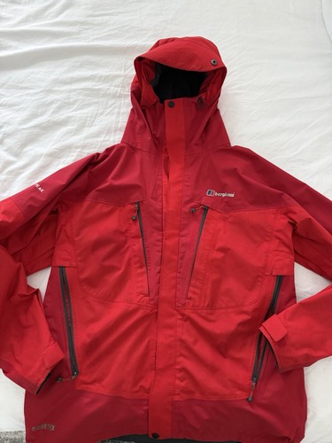 Berghaus gore tex mera peak - berghaus,