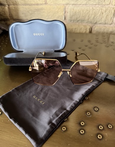 Gucci oversized sunglasses - gucci,