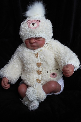 Lillbees hand knitted - lillbees,