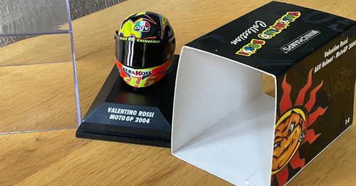040046 minichamps valentino - 040046,