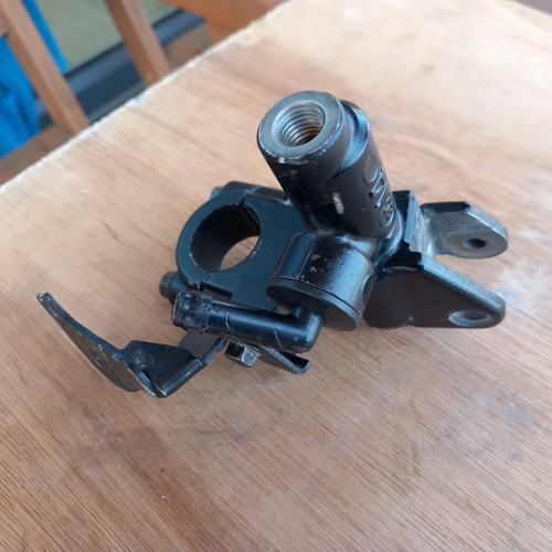 Honda vfr400 nc24 front brake - honda,