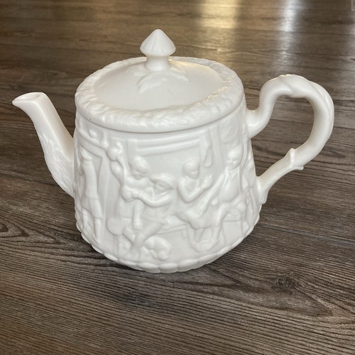 Vintage tam shanter relief - vintage, o'shanter