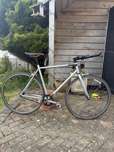Charge plug bike - charge,