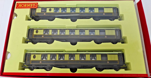 Hornby rake orient - hornby,