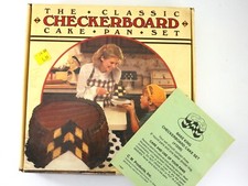 Chicago Metallic CLASSIC