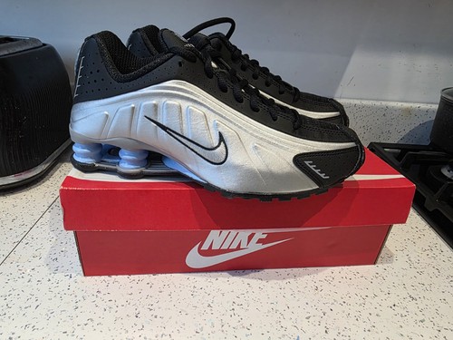 Nike shox trainers mens uk - r4,